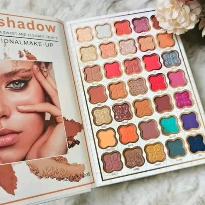 6 in 1 Sheglam Beauty Book Makeup Kit