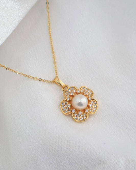 18K Gold Plated Freshwater Pearl Camellia Flower Pendant Necklace