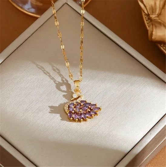 Fashion Diamond Swan Pendant Necklace