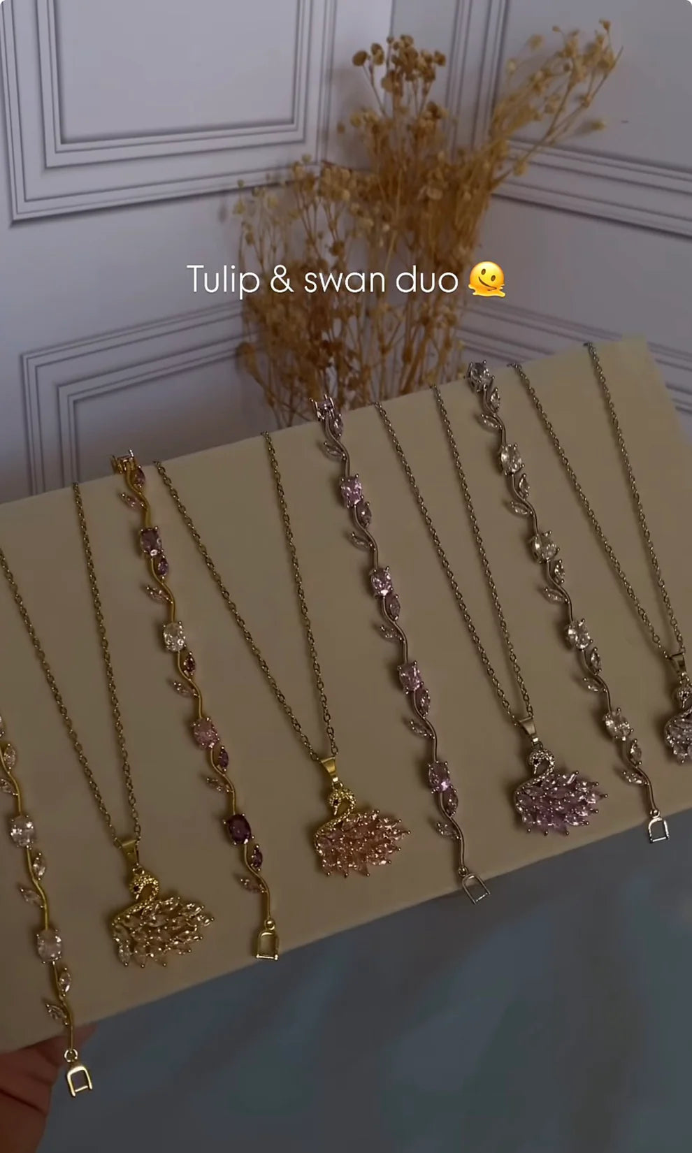 Tulip & Swan Duo
